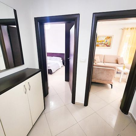 Apartment Sweet New Pazar ティラナ エクステリア 写真