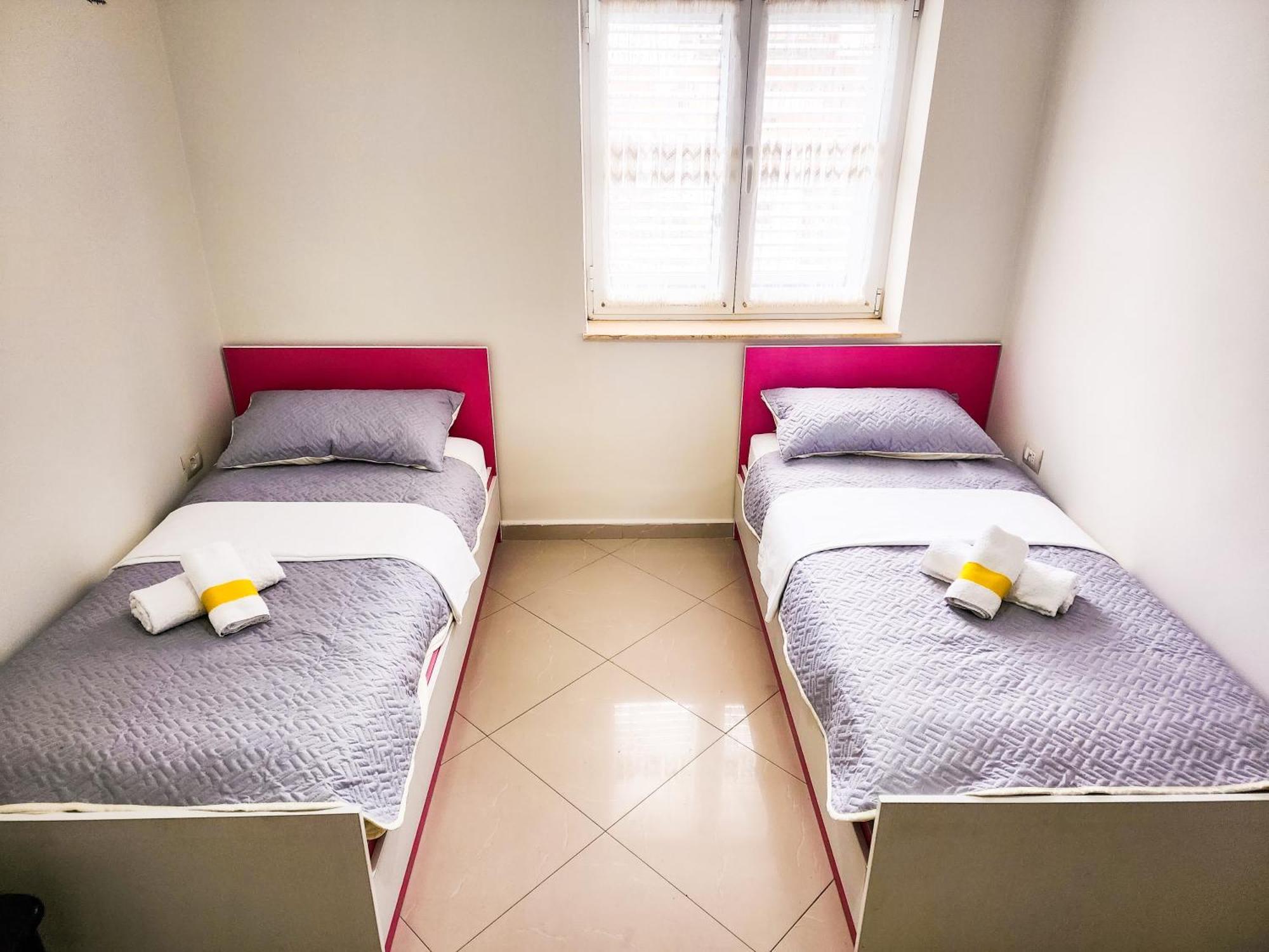 Apartment Sweet New Pazar ティラナ エクステリア 写真